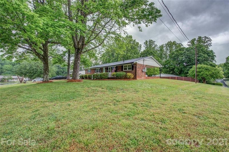 4418 Farmbrook Rd, Gastonia, NC 28056