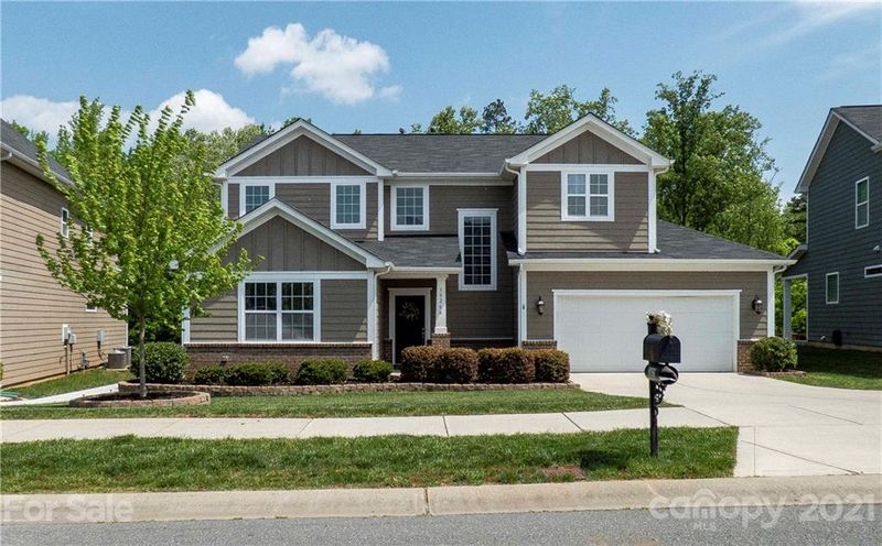 10266 Falling Leaf Dr, Concord, NC 28027