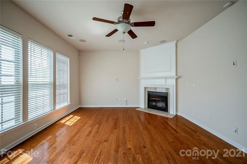 1330 Middlecrest Dr, Concord, NC 28027