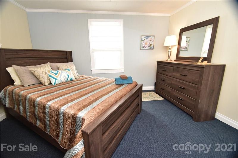 216 Winecoff Ave NW, Concord, NC 28025