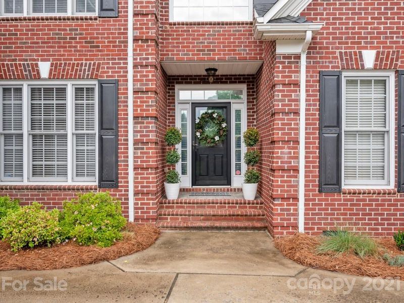 11829 James Richard Dr, Charlotte, NC 28277