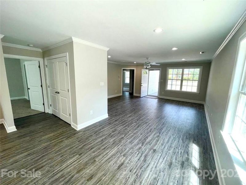 410 E Richland St, Kershaw, SC 29720