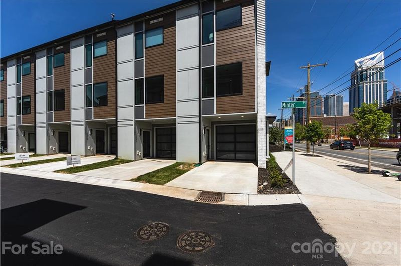 1237 Minter Pl, Charlotte, NC 28203