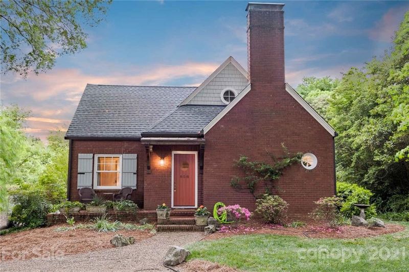 858 Concord Rd, Davidson, NC 28036