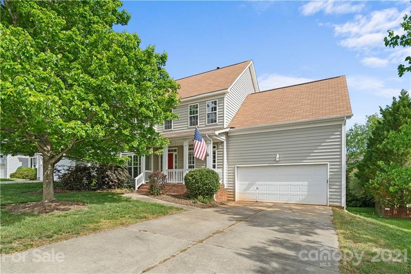 6902 Fenwick Dr, Indian Trail, NC 28079