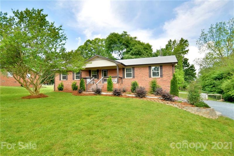 5539 Barnsdale Ln, Mint Hill, NC 28227