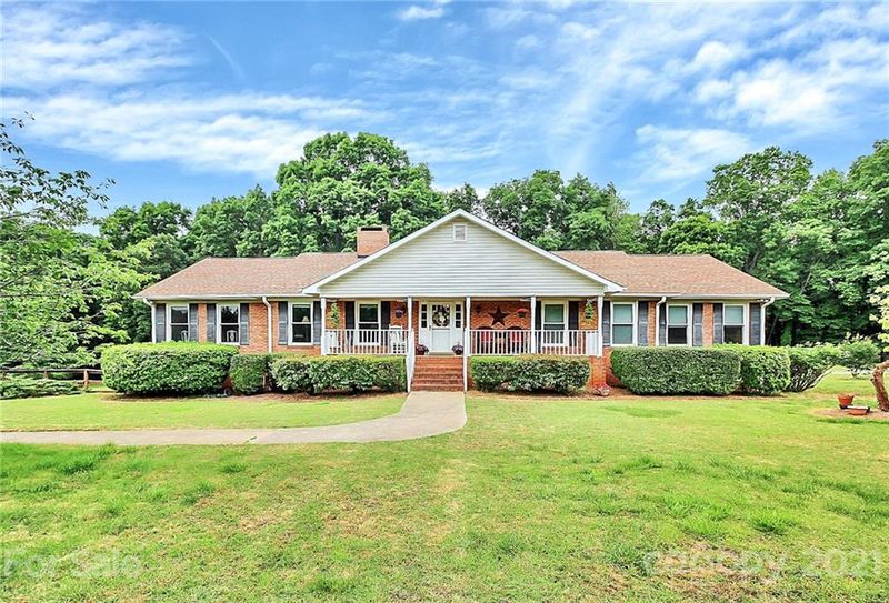 12721 Hashanli Pl, Matthews, NC 28105