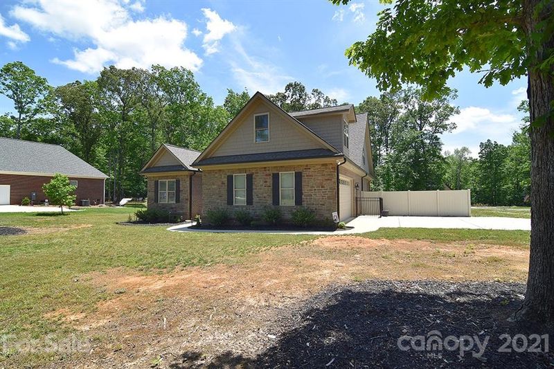3002 Mccollum Oaks Ln, Monroe, NC 28110