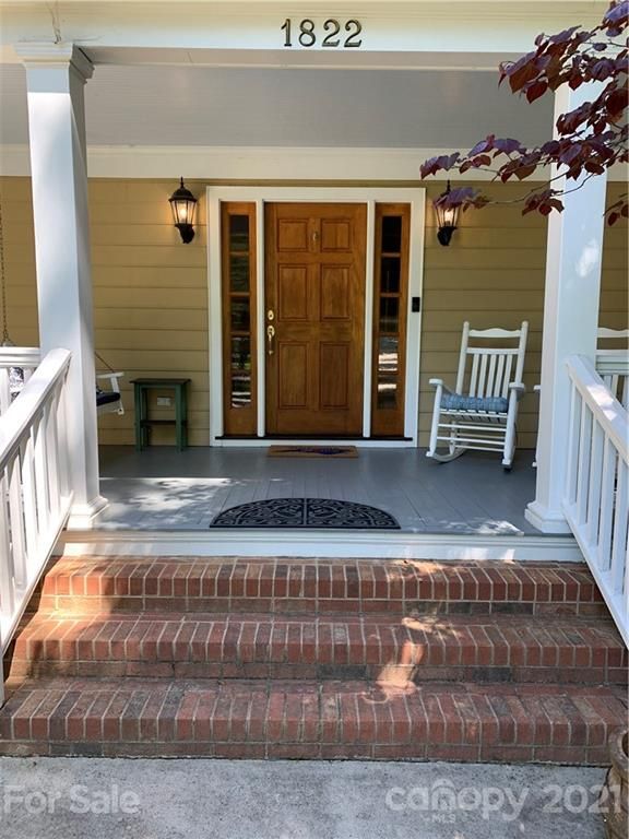 1822 Manor Mill Rd, Charlotte, NC 28226