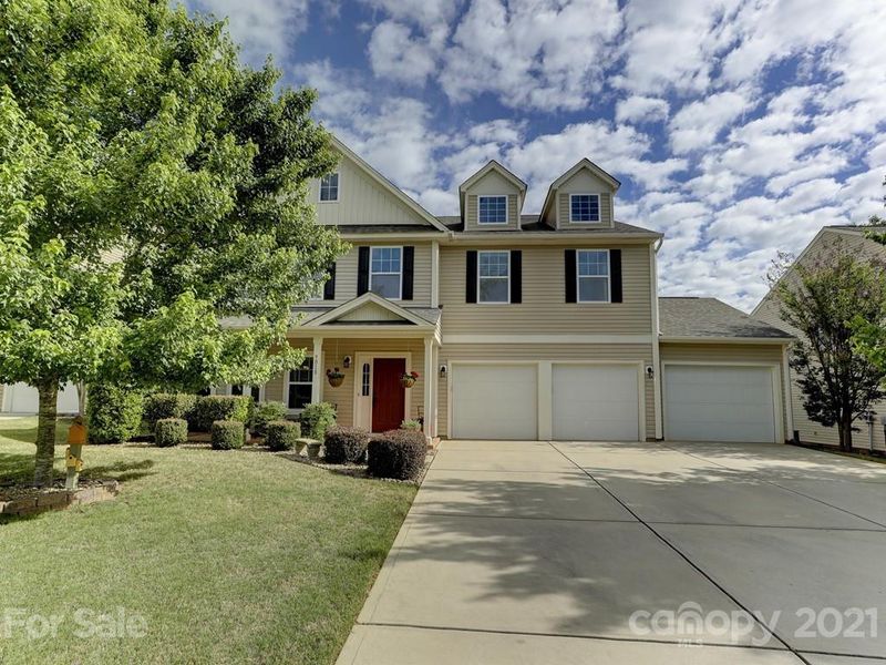 9018 Klein Rd, Fort Mill, SC 29715
