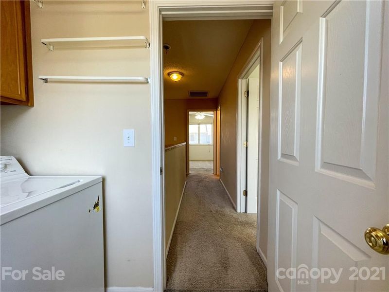 3287 White Oak Ct, Claremont, NC 28610