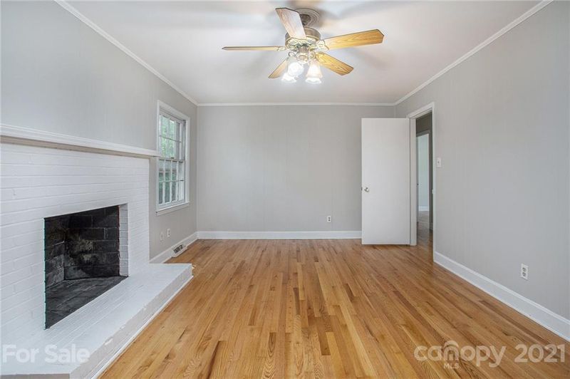 7209 Starvalley Dr, Charlotte, NC 28210
