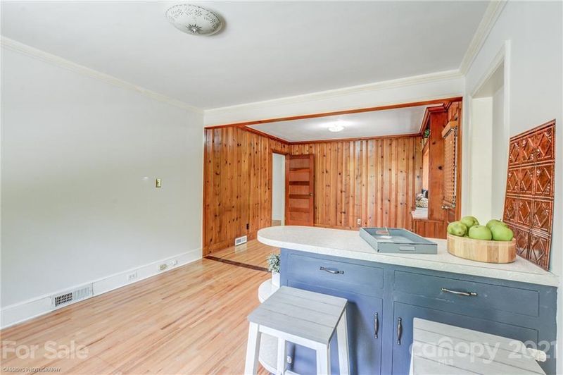 312 Planetree Dr, Belmont, NC 28012