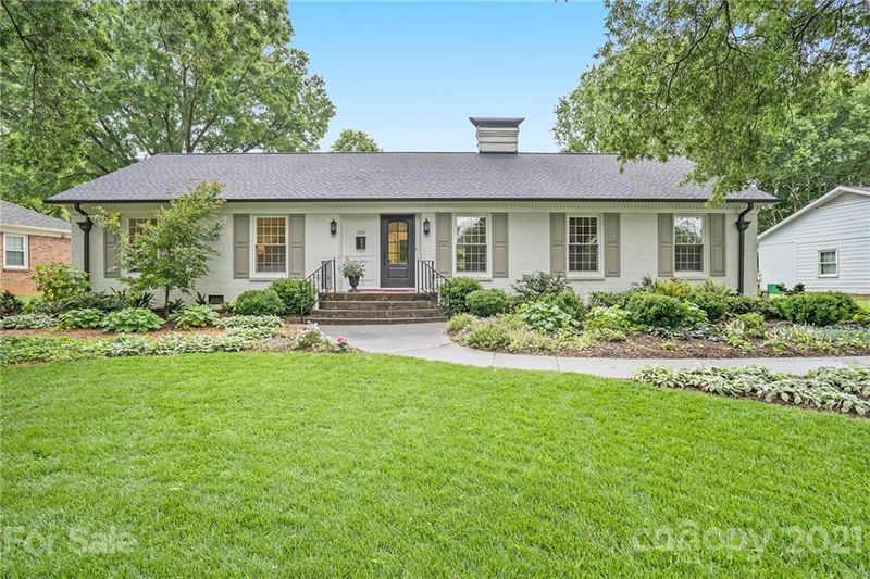526 Lyttleton Dr, Charlotte, NC 28211