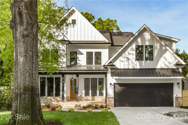 902 Poindexter Dr, Charlotte, NC 28209