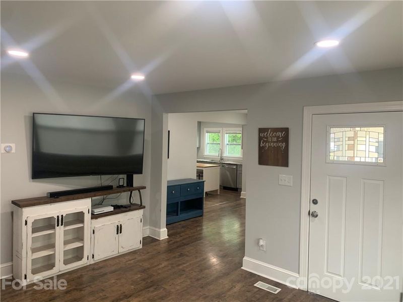 902 Taylor St, Kannapolis, NC 28083