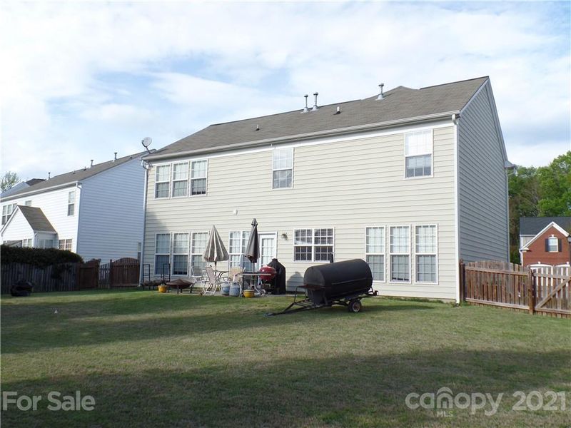 12016 Humboldt Dr, Charlotte, NC 28277