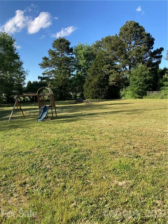 1872 Flat Rock Rd, York, SC 29745