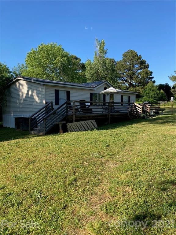 1872 Flat Rock Rd, York, SC 29745