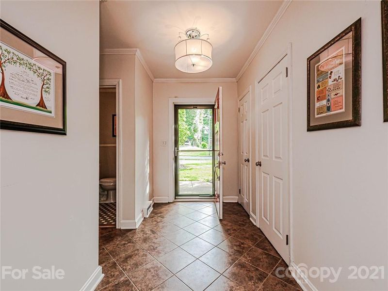 408 Webster Pl, Charlotte, NC 28209