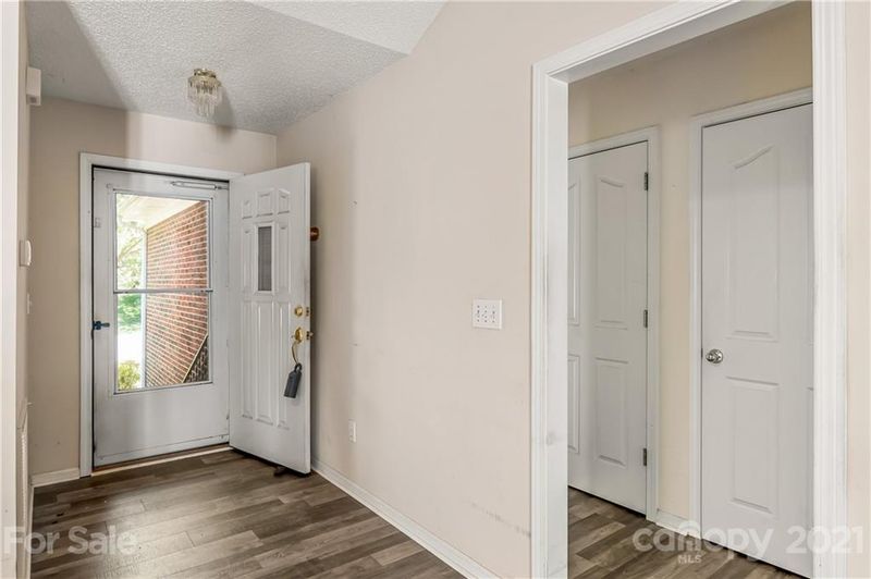 3628 Trappers Run Dr, Matthews, NC 28105
