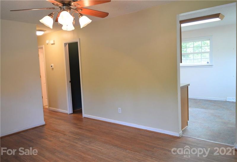 808 Bilmark Ave, Charlotte, NC 28213