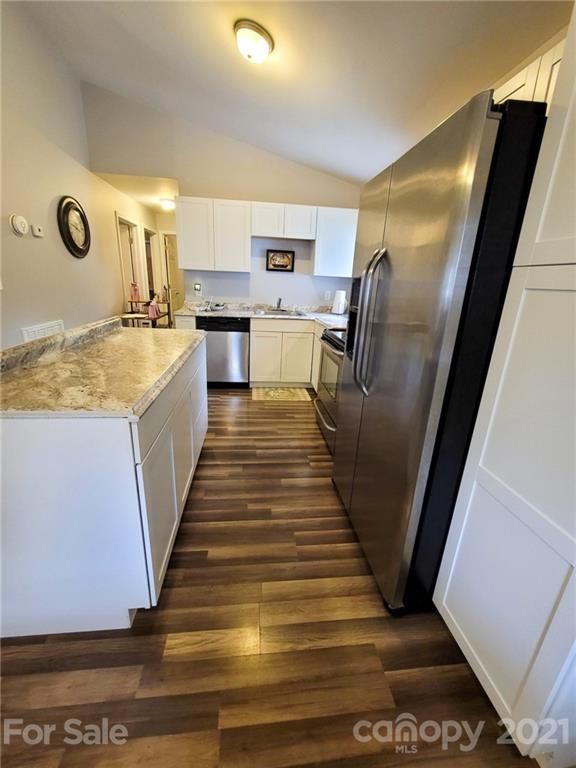 333 Amber Ct, Concord, NC 28025