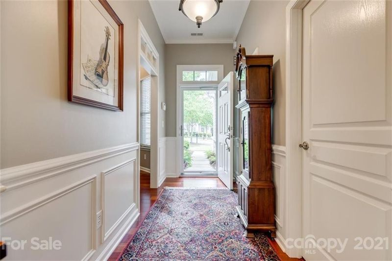 934 Knob Creek Ln, Tega Cay, SC 29708