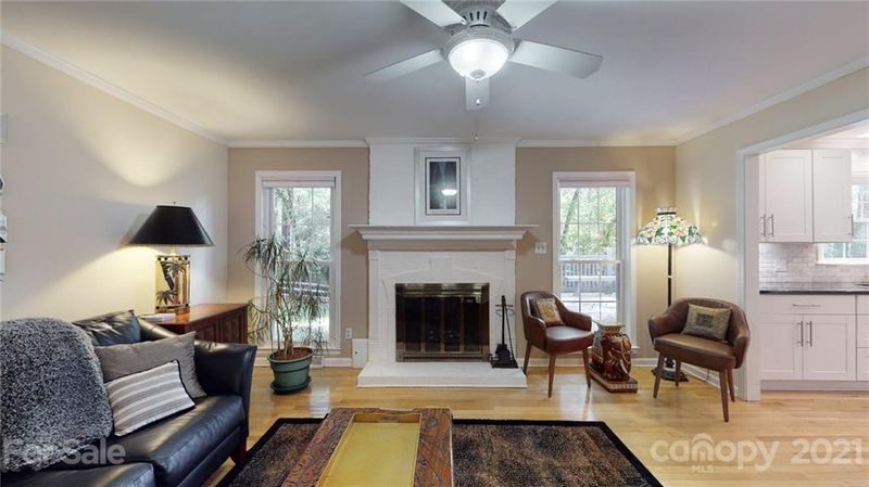 1637 E Barden Rd, Charlotte, NC 28226