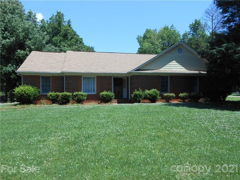 13009 Graymist Dr, Charlotte, NC 28215