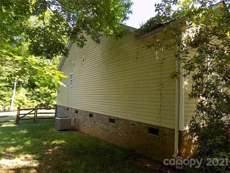 5116 Sawbill Ln, Gastonia, NC 28052