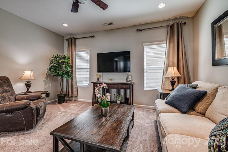 4719 Yarrow St, Rock Hill, SC 29732