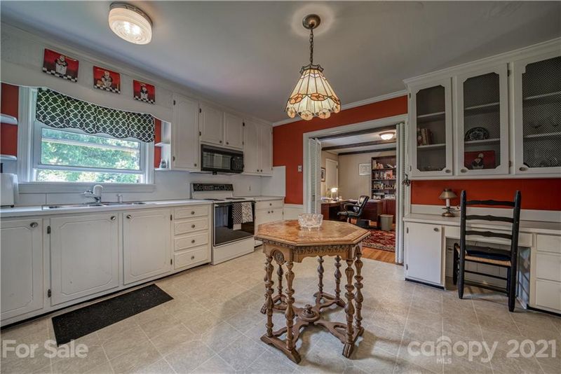 102 Highland St, Belmont, NC 28012