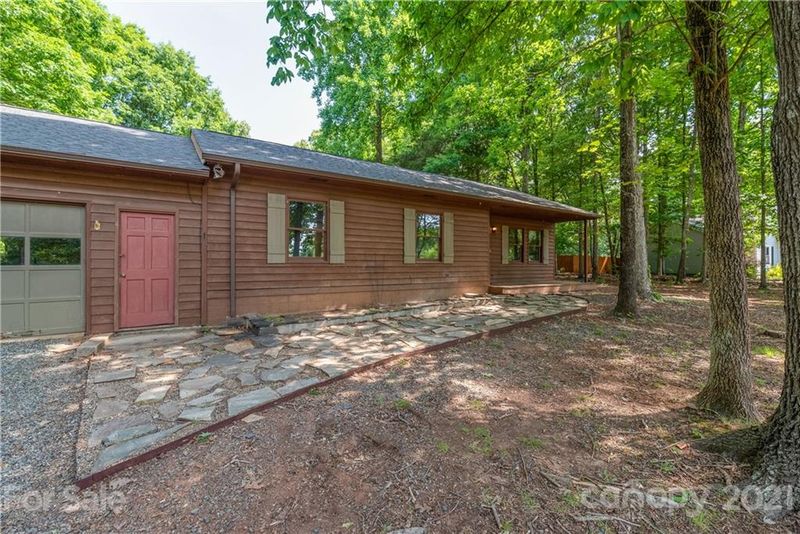 14807 Brighton Pl, Charlotte, NC 28227