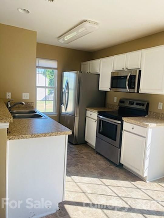 628 Victory Gallop Ave, Clover, SC 29710