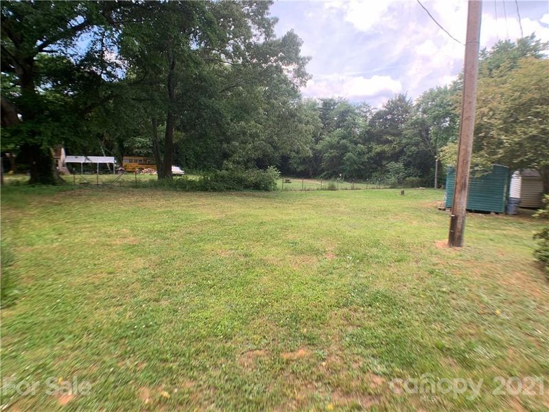 1316 Georgetown Rd, Lincolnton, NC 28092