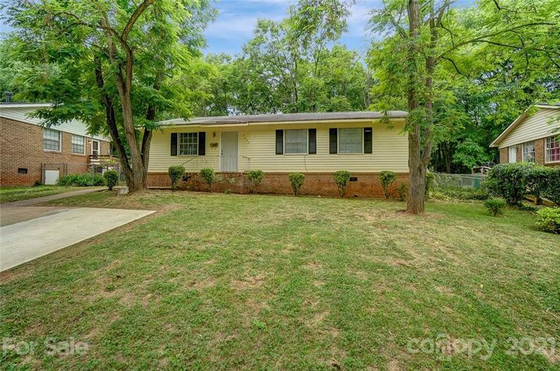 9422 Spruce Pine Pl #9, Charlotte, NC 28210