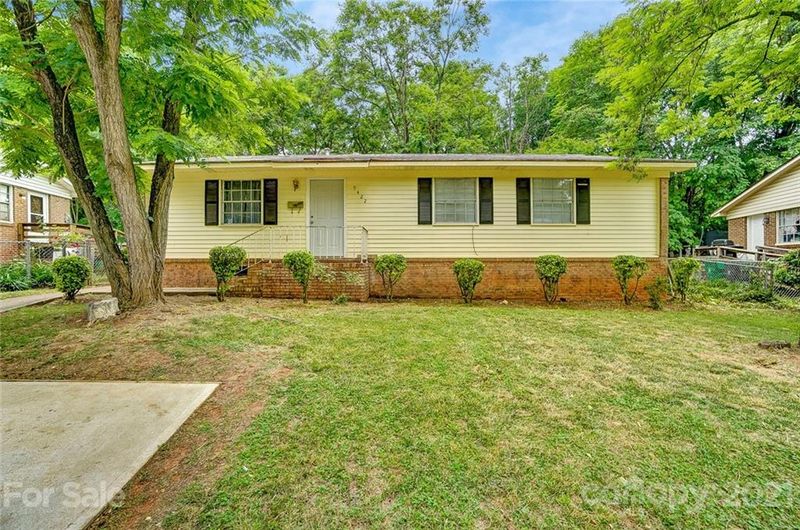 9422 Spruce Pine Pl #9, Charlotte, NC 28210
