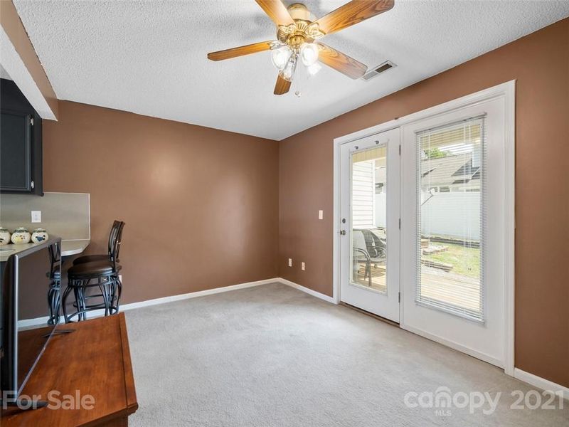3293 White Oak Ct #G3, Claremont, NC 28610