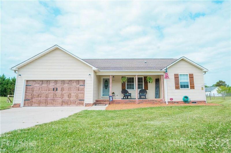 2400 Shoal Rd, Crouse, NC 28033
