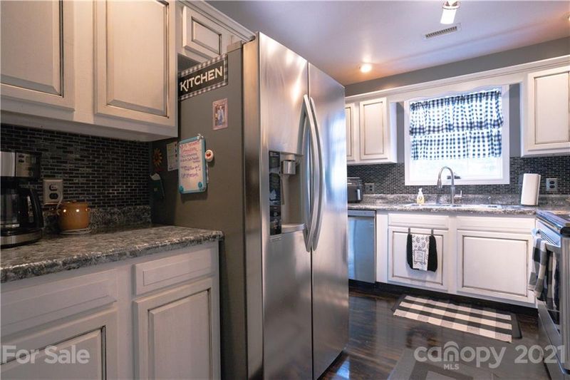 2400 Shoal Rd, Crouse, NC 28033
