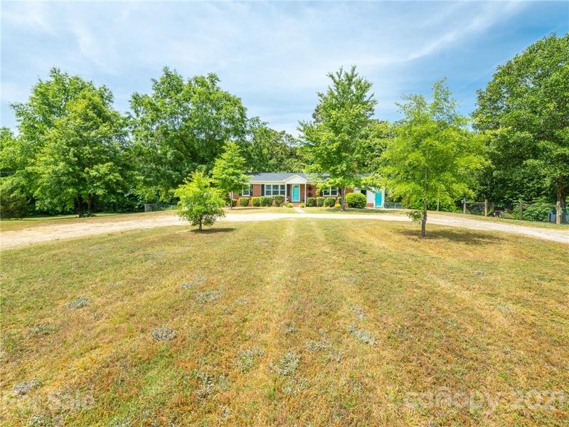 1901 Bertha Knight Rd, Lancaster, SC 29720