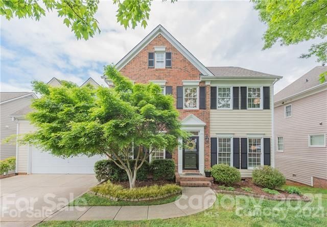 21212 Harken Dr, Cornelius, NC 28031
