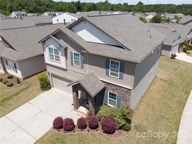 9224 Aubrac Ln, Charlotte, NC 28213