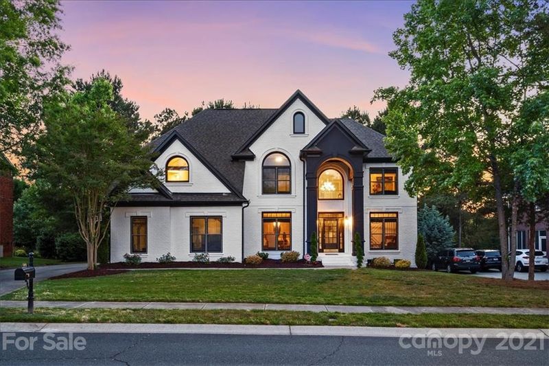 11933 Bridgeview Ln, Charlotte, NC 28277