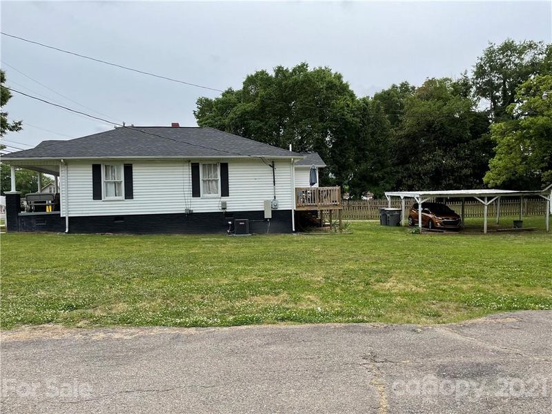 605 Fairview St, Kannapolis, NC 28083