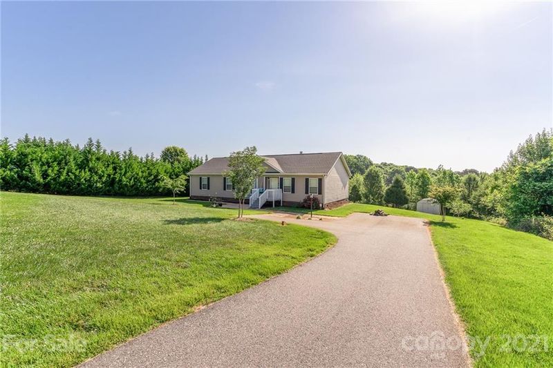 3782 Banoak Rd, Vale, NC 28168