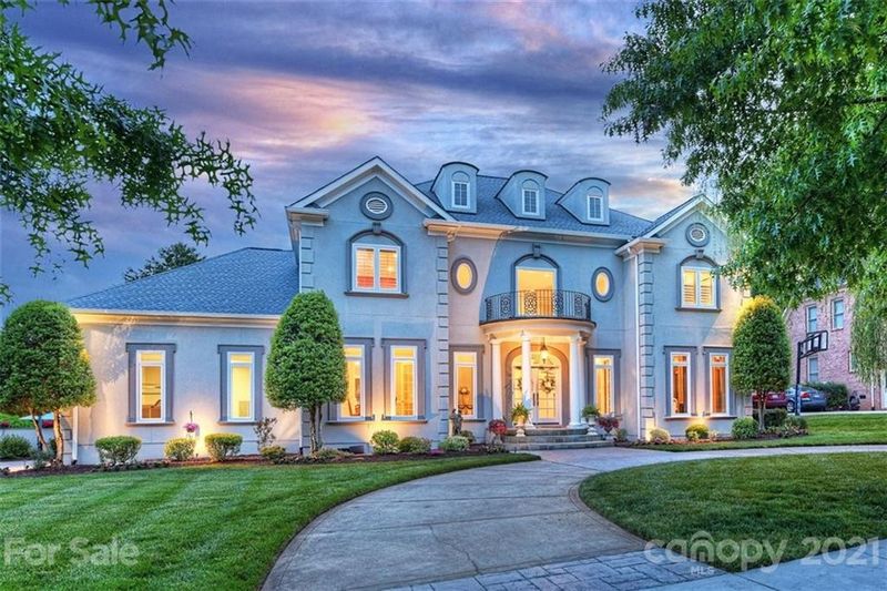 13710 Robert Walker Dr, Davidson, NC 28036