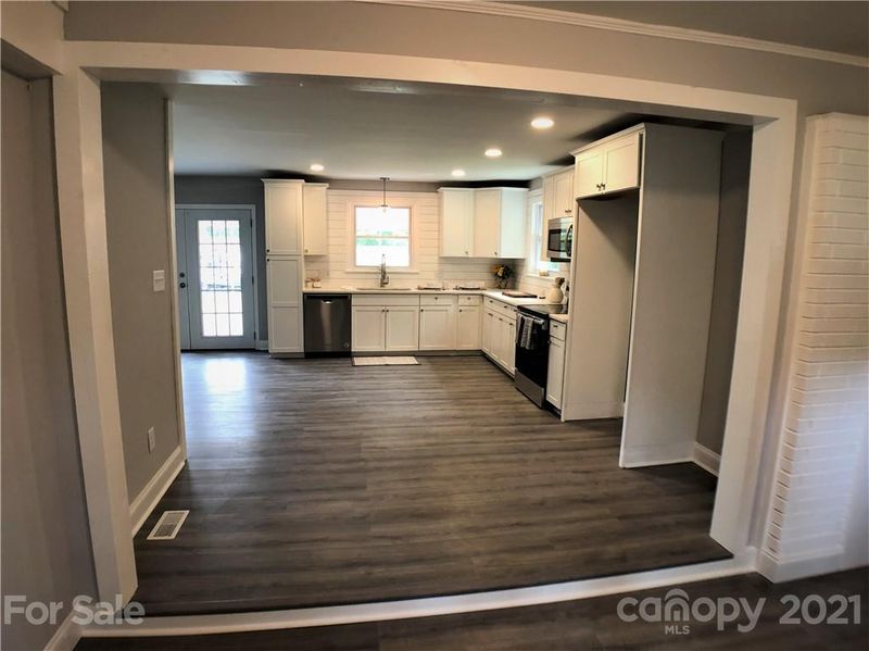41 Fleetwood Dr, Concord, NC 28027