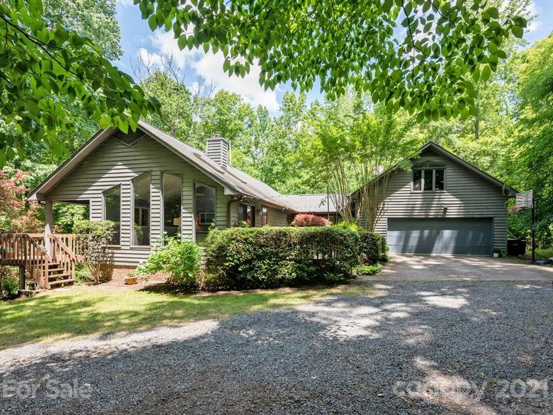 2311 Carson Dr, Marvin, NC 28173